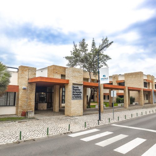 Master's Exams in Hotel Management and Direction