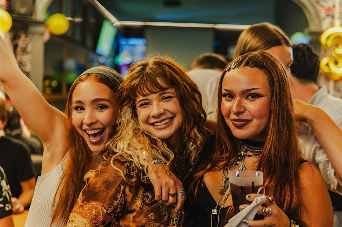 Portimão Crawl: A night with 6Drinks, Games & VIP Club Entry